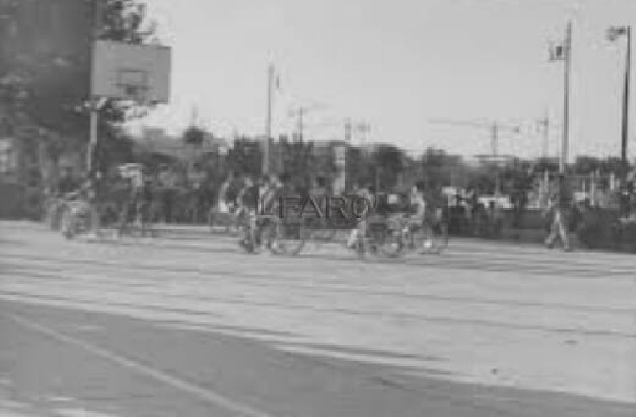 https://www.stellemarinebasket.it/immagini_news/30/ostia-1966-maglio-e-i-ragazzi-del-basket-in-carrozzina-sul-campo-delle-stelle-marine-30-22-600.jpg