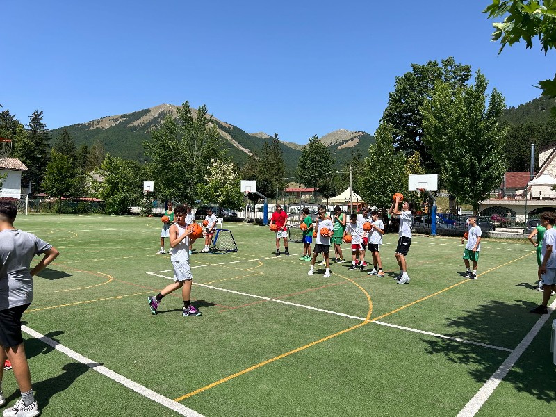 https://www.stellemarinebasket.it/immagini_news/305/summer-camp-day-2-305-668-600.jpg